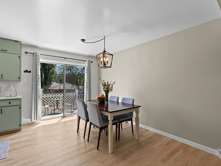 598 S Swadley St — Photo 11