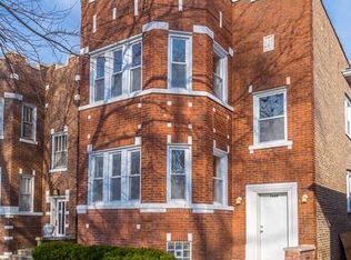 7609 S Calumet Ave, Chicago, IL 60619