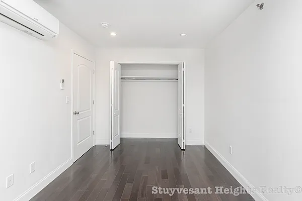 Rented by Stuyvesant Heights Realty Corp | media 8