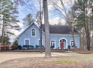 321 Sherborne Pl, Flowood, MS 39232