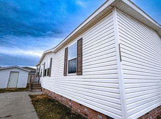 33005 Hickory Ct #54, New Haven, MI 48048