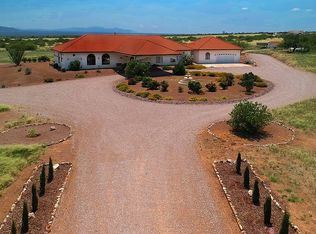 7096 E Vista Bonita Rd, Hereford, AZ 85615