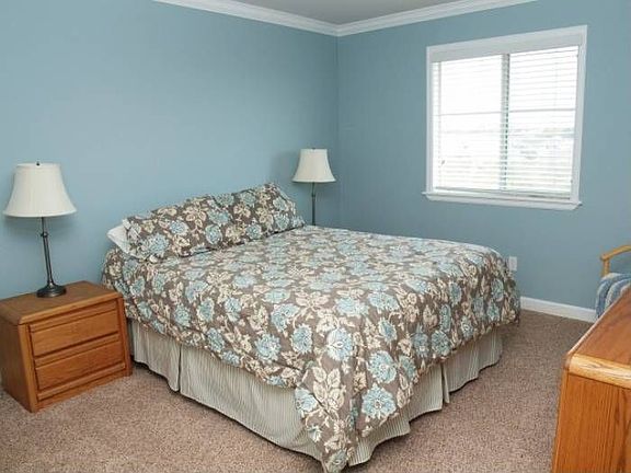 5th image of 2504 Guara Dr