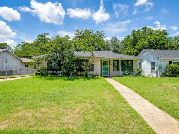200 Westfork Dr, Fort Worth, TX 76114