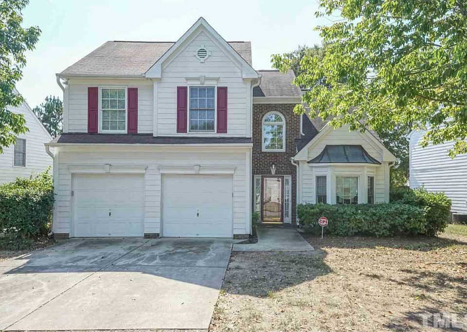 1st image of 202 Newberry Ln