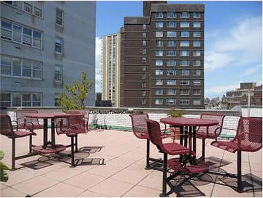 Sold by Douglas Elliman | media 14