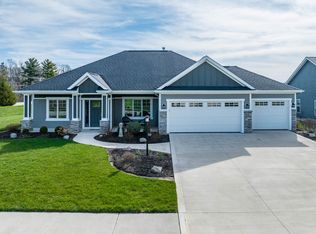 2737 Mediterra Ln, Fort Wayne, IN 46814