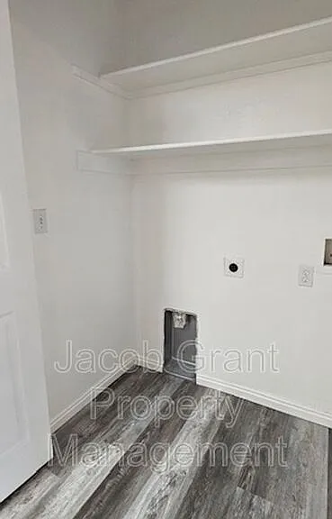 185 Stockham Blvd #4 — Photo 8