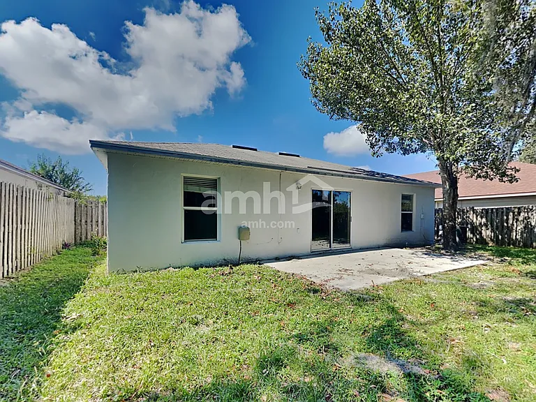 1625 Hudderfield Cir — Photo 21