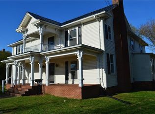 206 S Market St, Madison, NC 27025