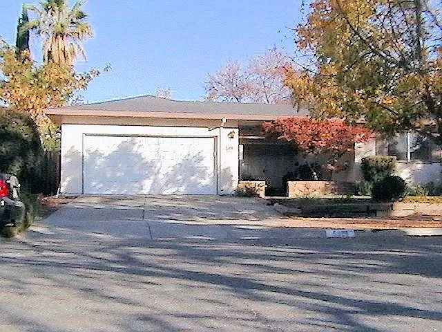 5328 Elrose Ave photo 1
