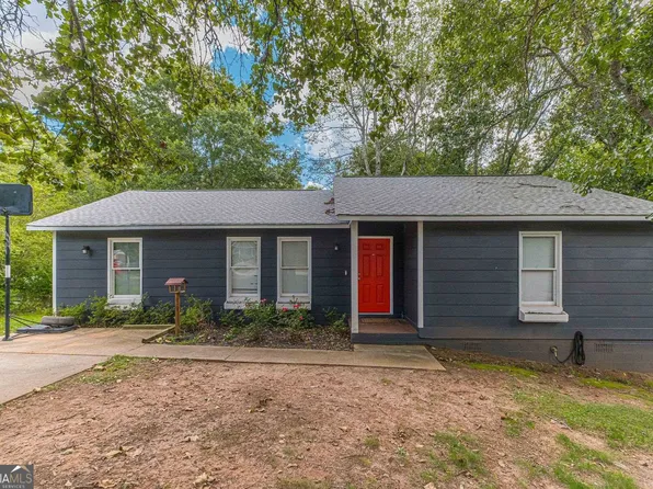 6741 Tallant Dr, Lula, GA 30554