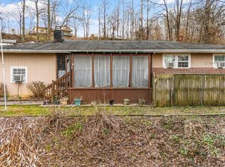 131 Scott Rd, Harriman, TN 37748