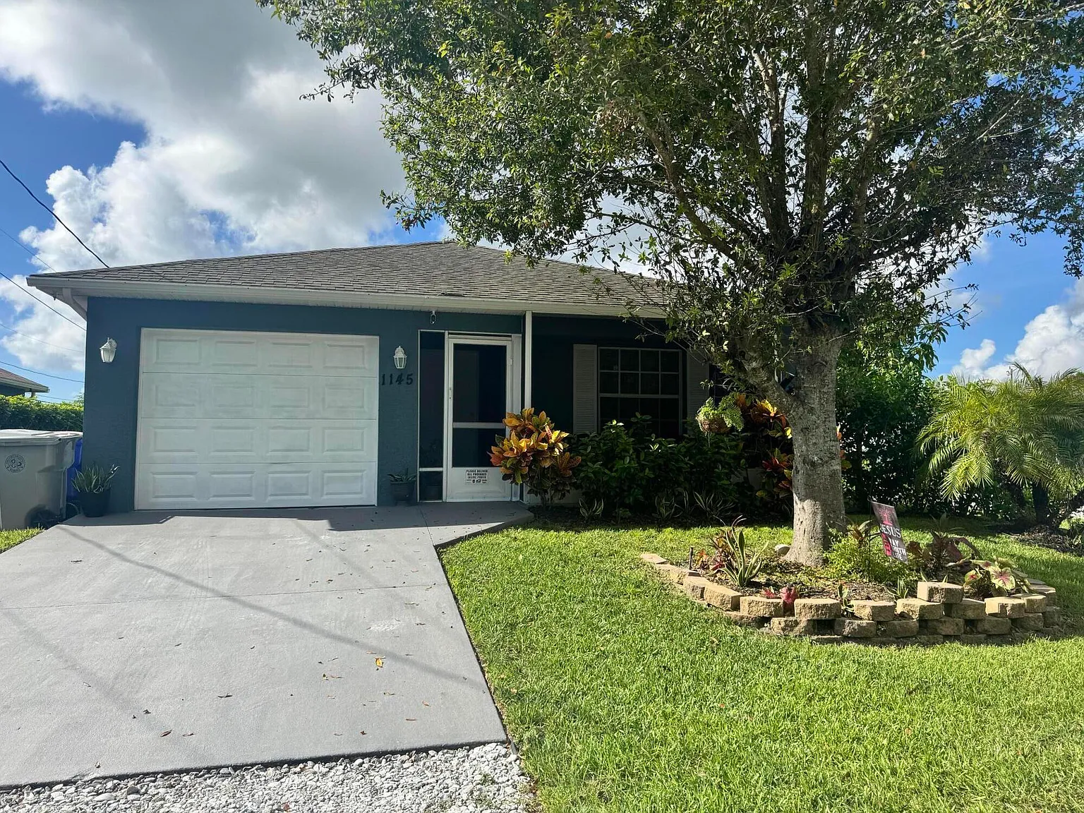 1 bed, 1.0 bath, 1100 sqft, $1,000 — Photo 2
