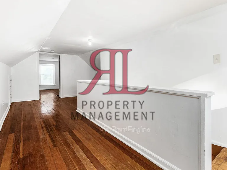 3400 Eisenhower Rd — Photo 19