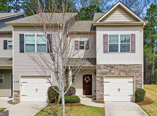 638 Oakside Pl, Acworth, GA 30102