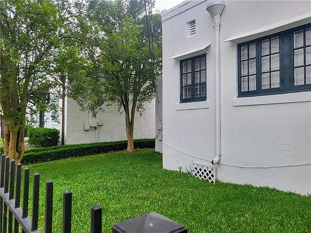 7 Palm Ter — Photo 10