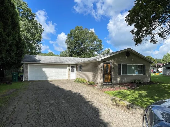 123 Reisenman Dr, Cooperstown, PA 16317