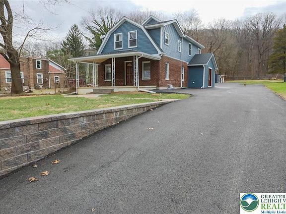 3rd image of 2270 Easton Rd