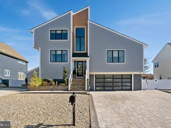 1210 Skimmer Ct, Forked River, NJ 08731