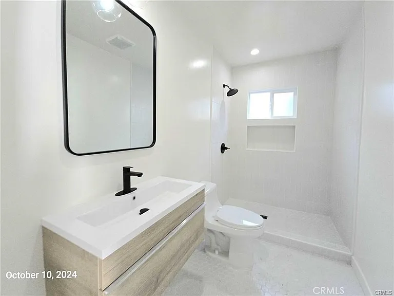 8524 Beverlywood St #1/4 — Photo 9