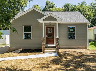 1027 Dozier Pl, Nashville, TN 37216