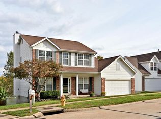 1774 Spring View Terrace Ct, Ballwin, MO 63021