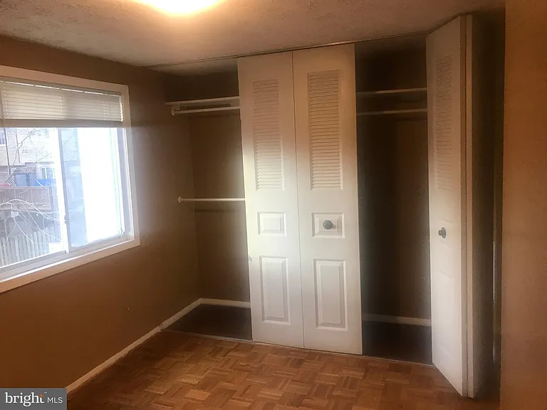 8424 Lazy Creek Ct — Photo 8