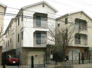 67-69 Oliver St, Newark, NJ 07105