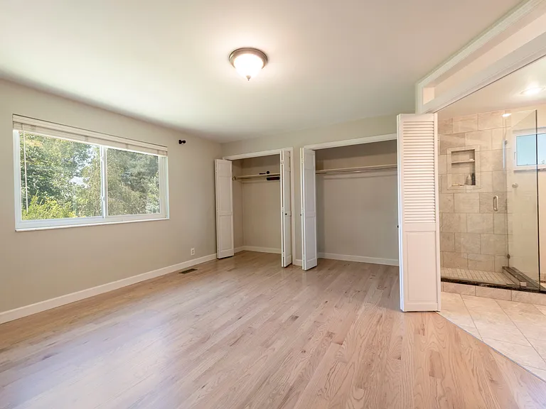 1362 S Embassy Way — Photo 11