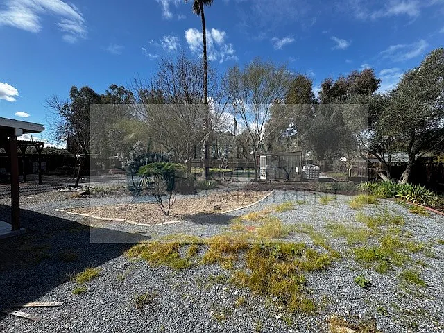 10757 N Armstrong Ave — Photo 16