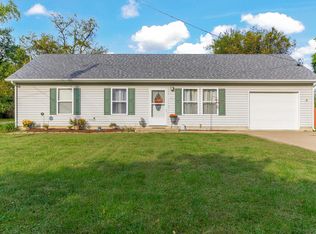407 S Rochford St, Sturgeon, MO 65284