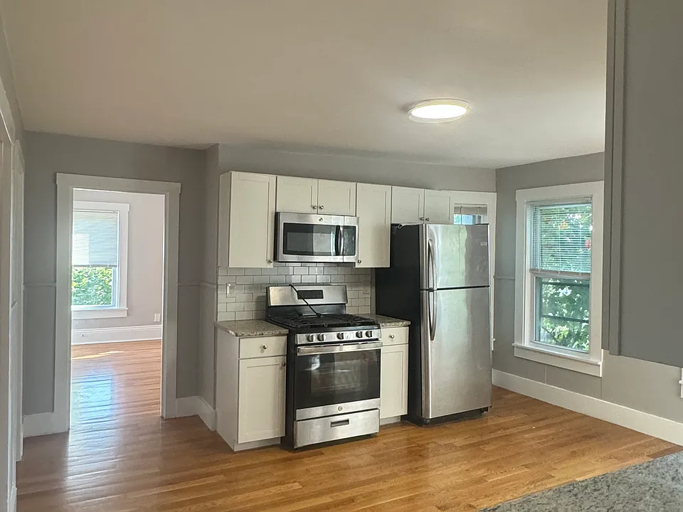 177 Belmont St #1L