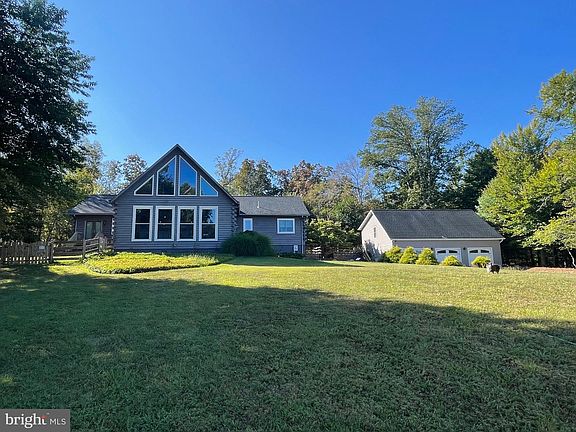 2nd image of 7747 Riverside Farm Rd