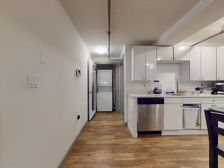 442 Chapel St #G6 — Photo 18