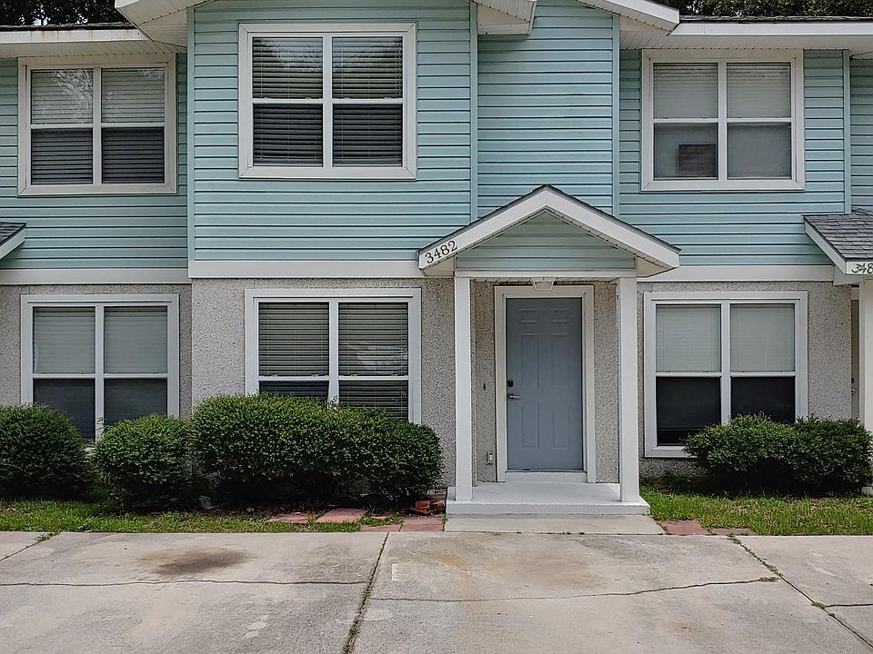 1st image of 3482 1st Ave