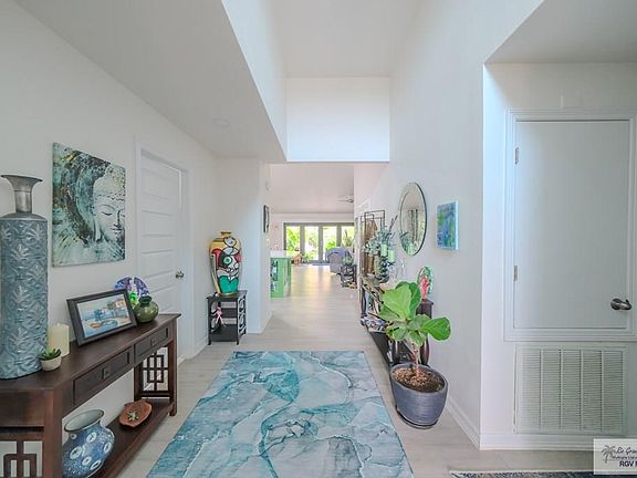 4th image of 3818 Astorga Ln