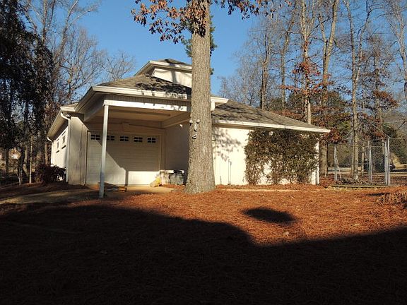 5th image of 122 Greystone Dr