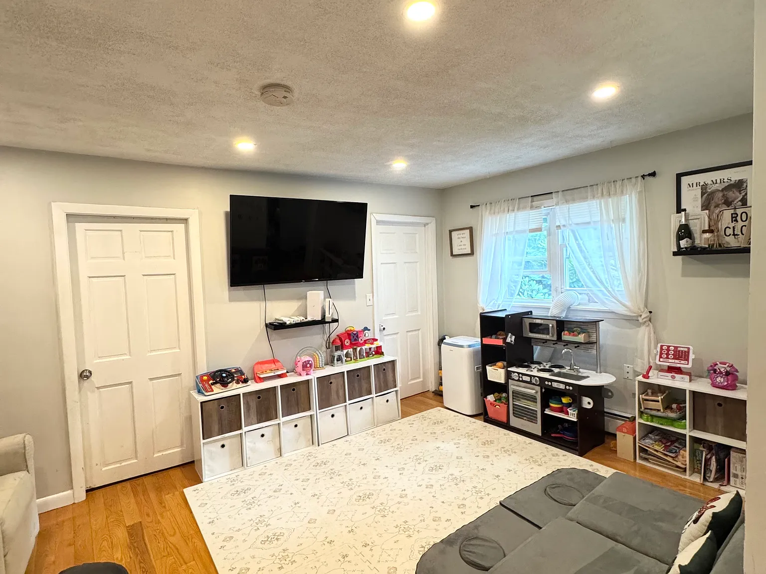2 bed, 1.5 bath, 1020 sqft, $2,500 — Photo 4