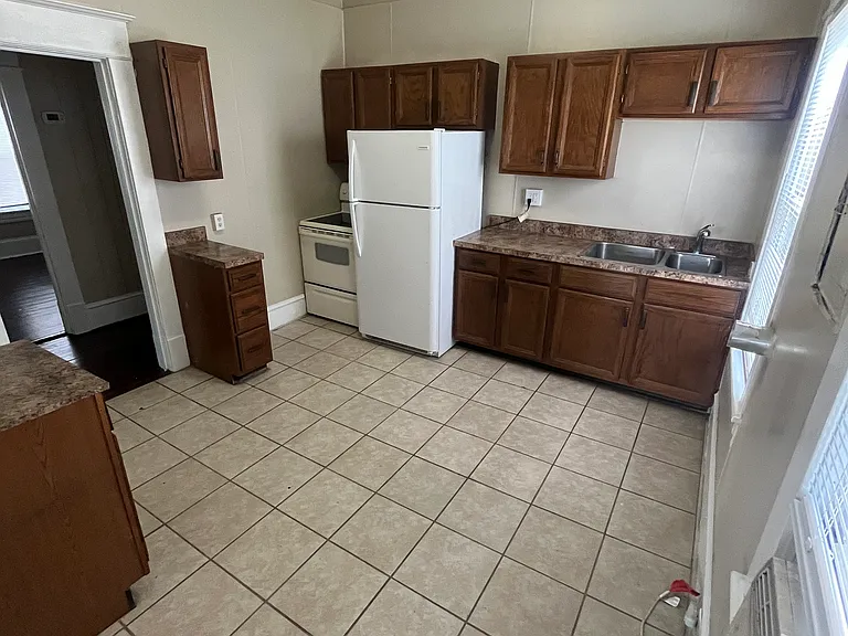 1619 Grayson Ave NW #2 — Photo 5