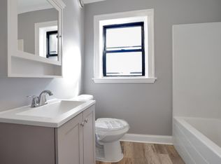 7601 S Emerald Ave #3, Chicago, IL 60620