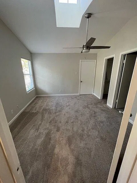3 bed, 2.0 bath, 1797 sqft, $1,750 — Photo 2