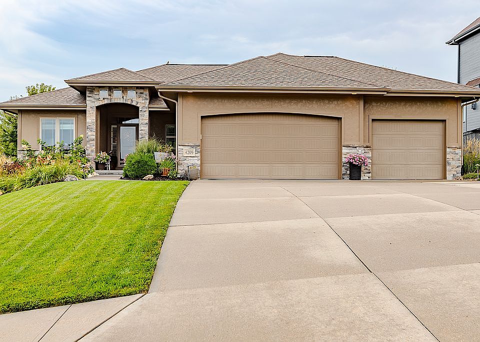 1st image of 4209 N 208th St