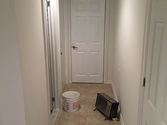 3rd image of 197-07 Hollis Ave #1