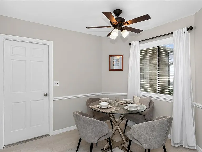172 Deer Lake Cir — Photo 19