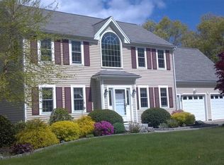 90 Ashumet Rd, East Falmouth, MA 02536