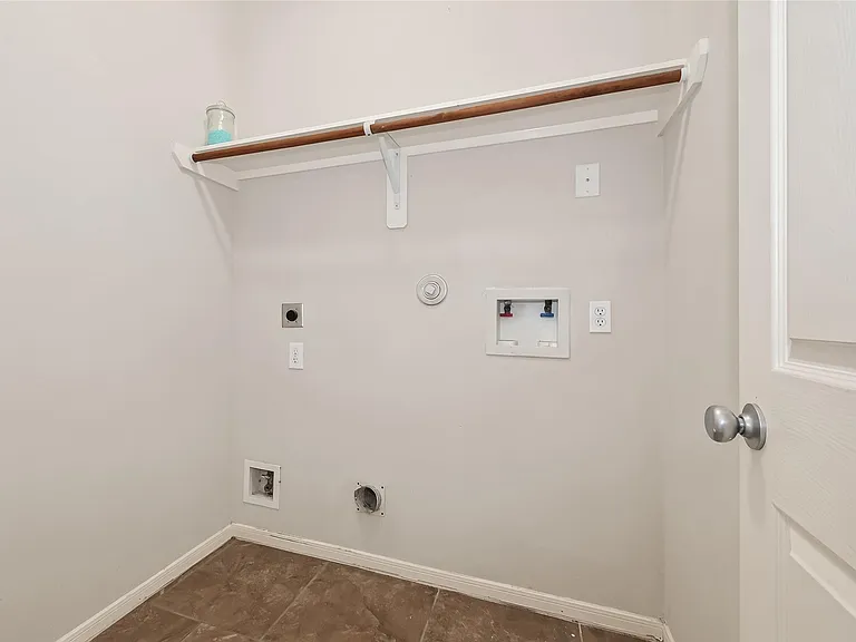 21711 Crest Peak Way — Photo 20