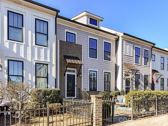2nd image of 119 Capital Ave #C