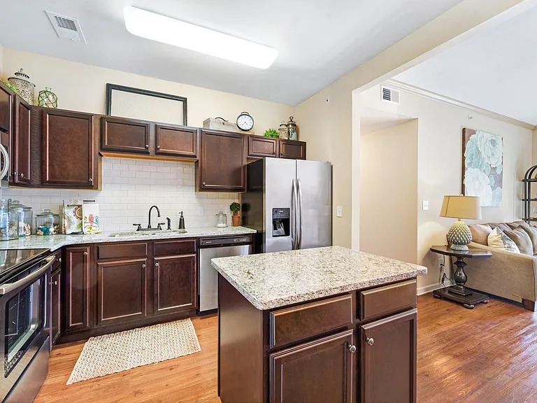 Waverly - 2 Bed / 2 Bath - 1,108 Sq.Ft.
