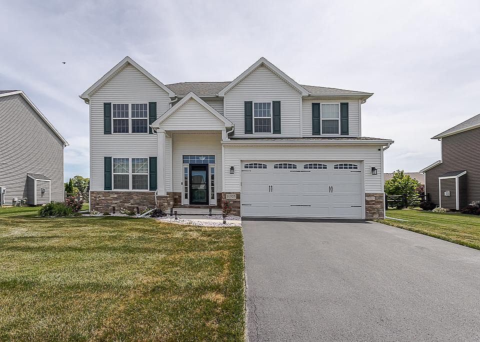 1st image of 14825 Saddle Horn Dr